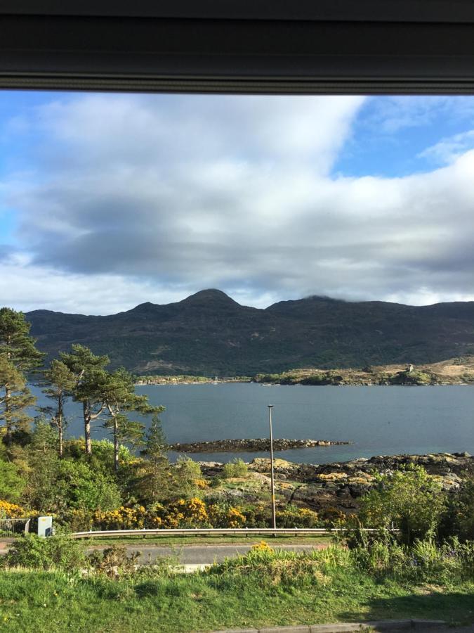 Lochalsh View, Kyle, 1 Mile To Skye Apartment Kyle of Lochalsh Luaran gambar